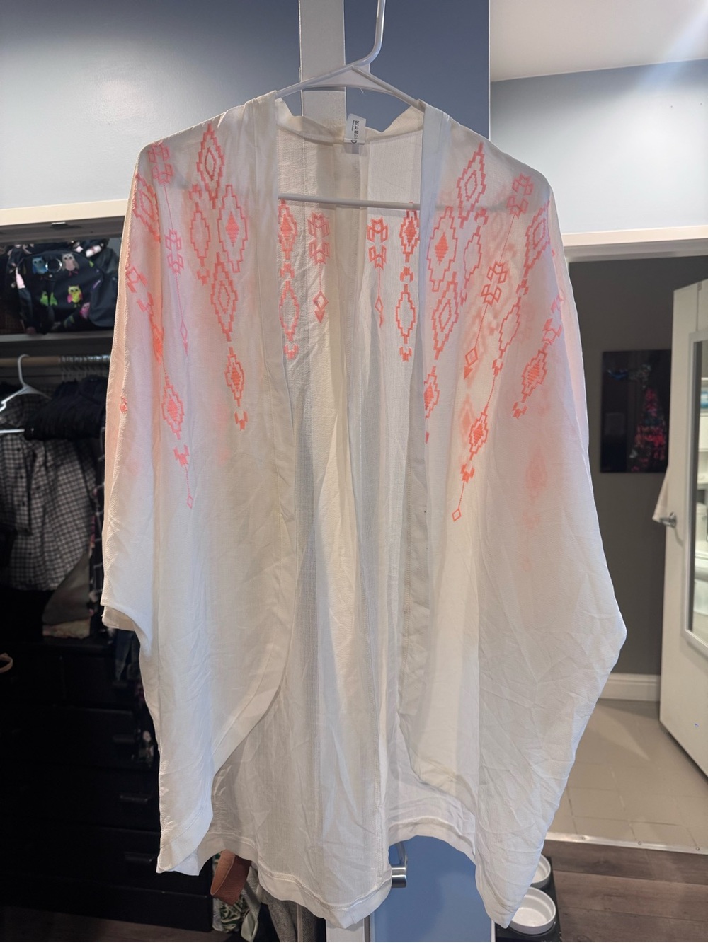 H&M White Tunic with Coral  Embroidery